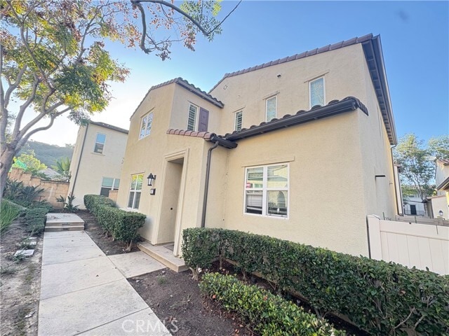 Building Photo - 865 Sunset Pl