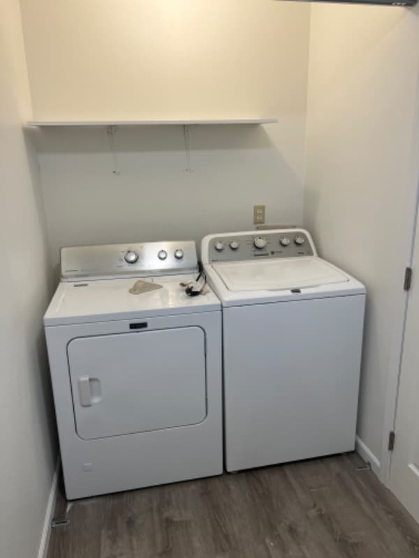Photo - 981 E Snohomish Dr Apartment Unit 3