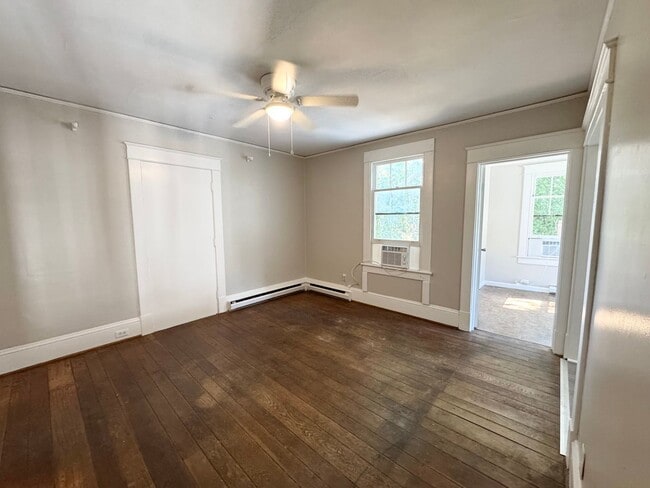 Photo - 207 E Burgess St Unit C