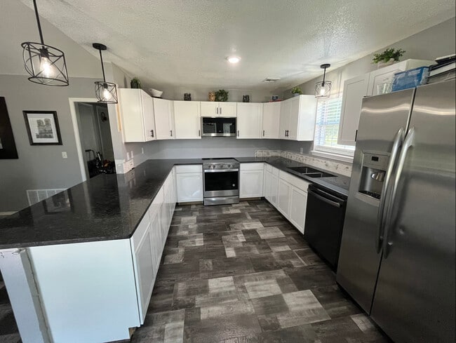 Photo - 114 Cypress St