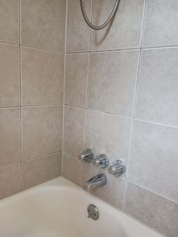 Photo - 4250 E Allen St Unidad 2