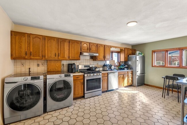 Photo - 8 Franklin St Unit 2
