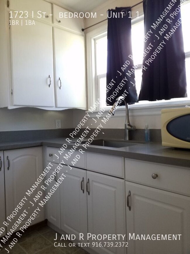 Photo - 1723 I St Unit 1 1