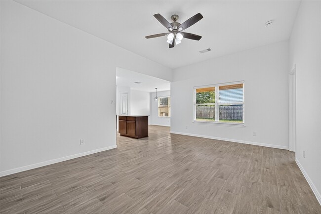 Photo - 6009 Cypress Ln