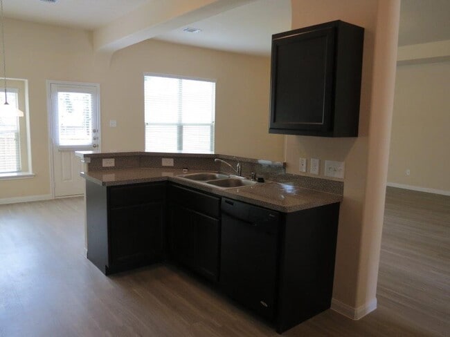 Photo - 250 Fantasy Ln