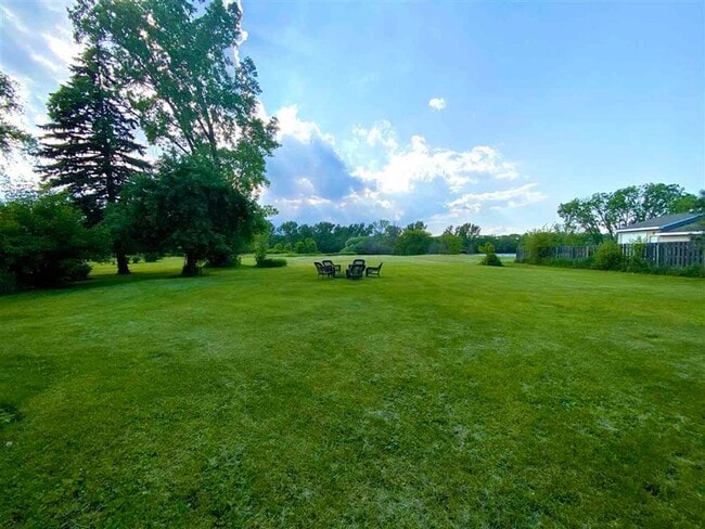 Photo - 2 Bed 1.5 Bath Townhome