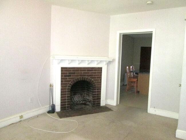 Photo - 0929-Castle Unit 01