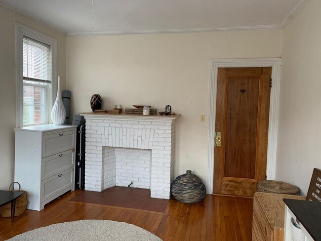 Photo - 15 Glenville Ave