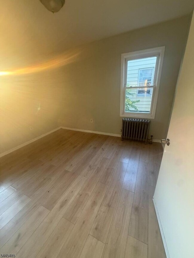 Photo - 229 Alexander St Unit 2