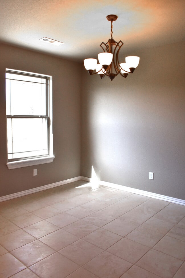 Photo - 3 Bedroom 2 Bathroom Home in Prairie Grove.