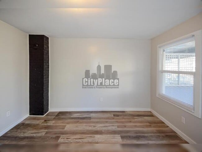 Photo - 5963 Rawles Ave