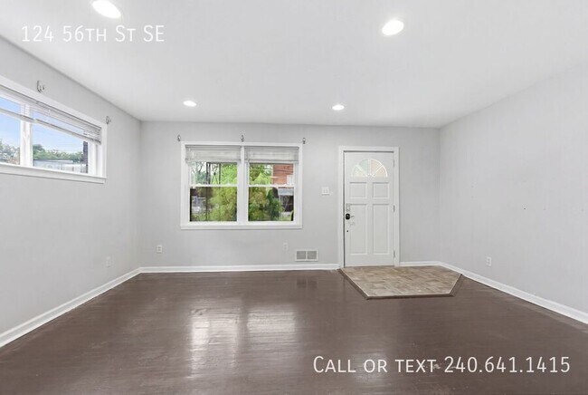 Photo - 124 56th St SE