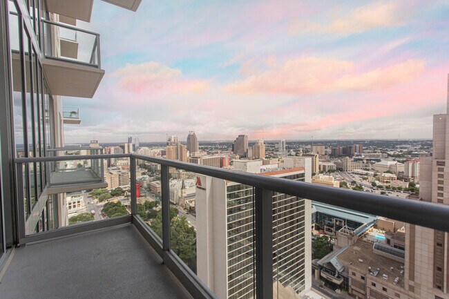 Photo - 610 E Market St Unit 2606