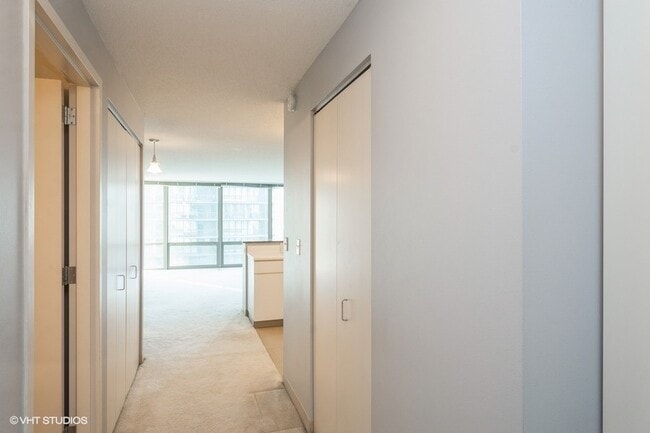Photo - 2 E Erie St Unit 1804