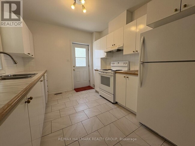 Photo - 238 Cumberland St