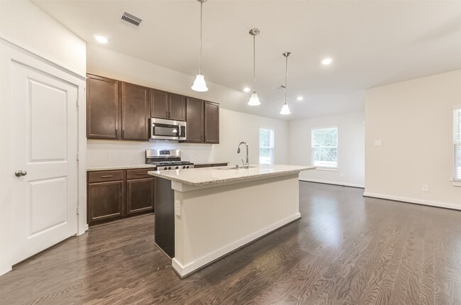 Photo - 9007 San Saba Way