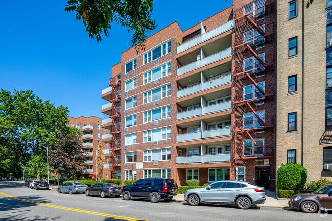 Photo - 9201 Shore Rd