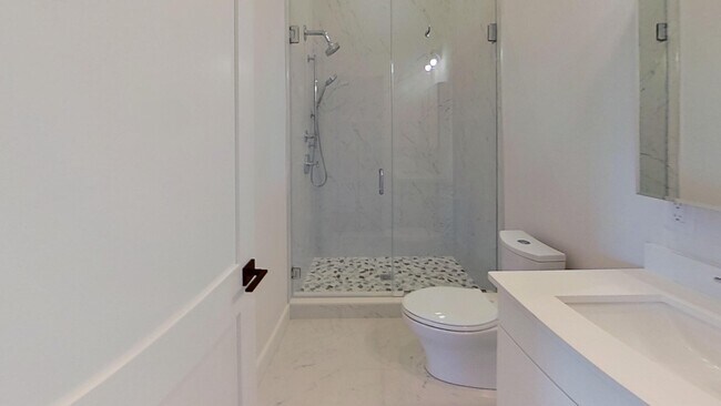 Photo - 16 Highgate St Unit 303