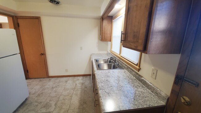 Photo - 902 S Brooks St Unidad 3