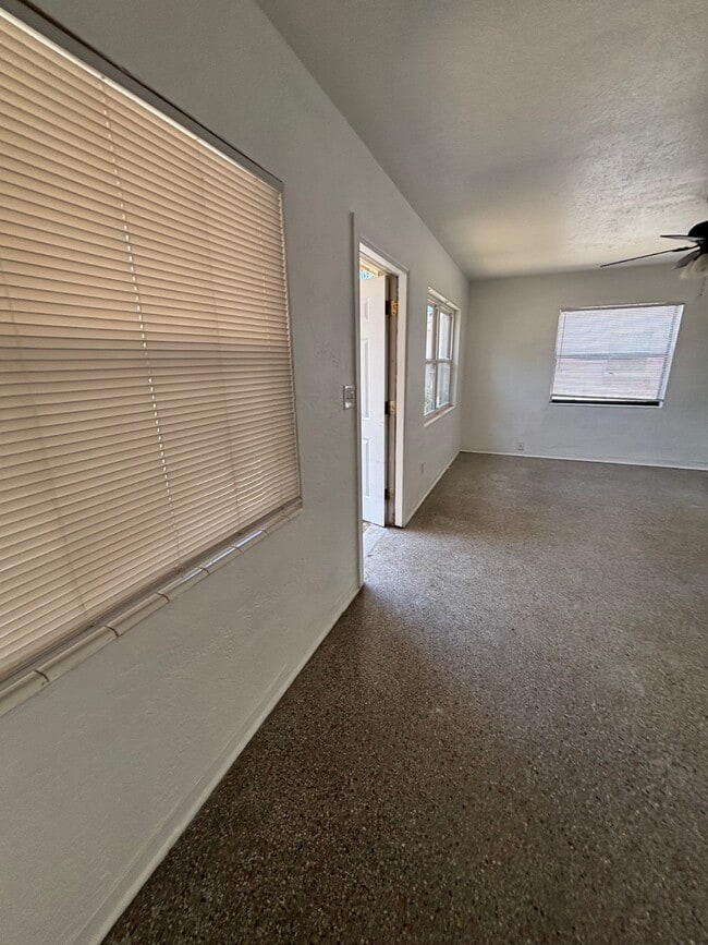 Photo - 172 38th Ave SE