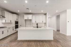 23724 N 165th Dr