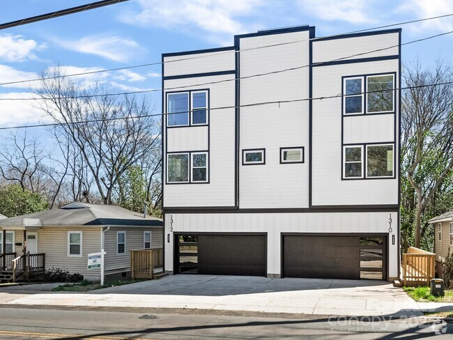 Building Photo - 1310 N Davidson St Rental