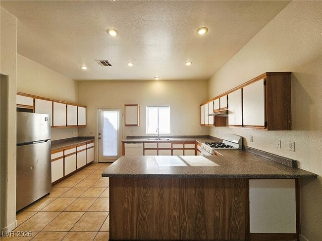 Photo - 2035 Fred Brown Dr