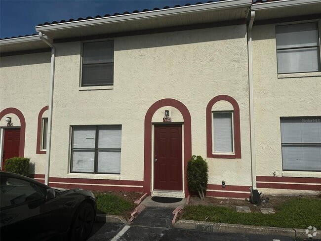 Building Photo - 1608 Long Ridge Ct Unit 274 Rental