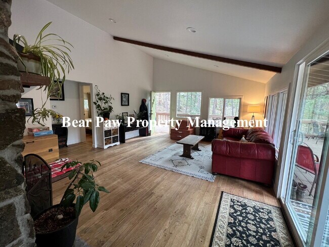 Photo - Great Home on Upper Bear!