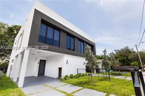 Photo - 921 NW 55th St
