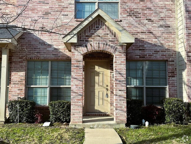 Building Photo - 2336 Calendar Ct Rental