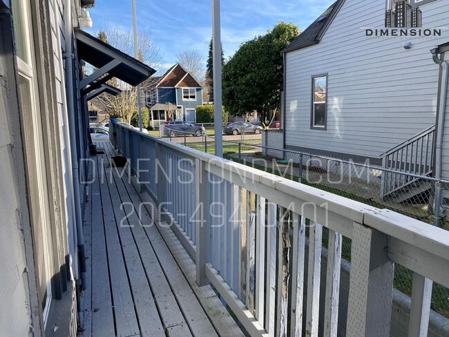 Photo - Miranda Apartments
