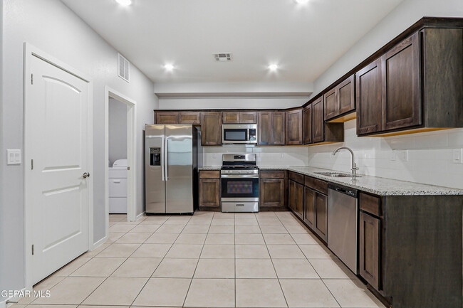 Photo - 11500 Summer Dr