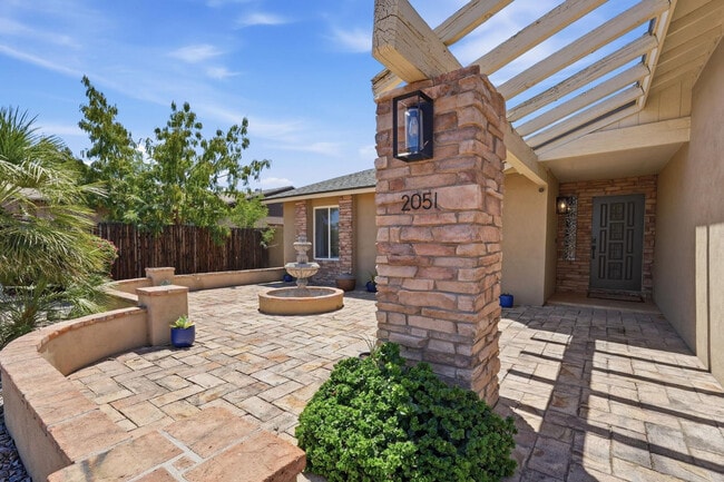 Photo - 2051 E Pueblo Ave