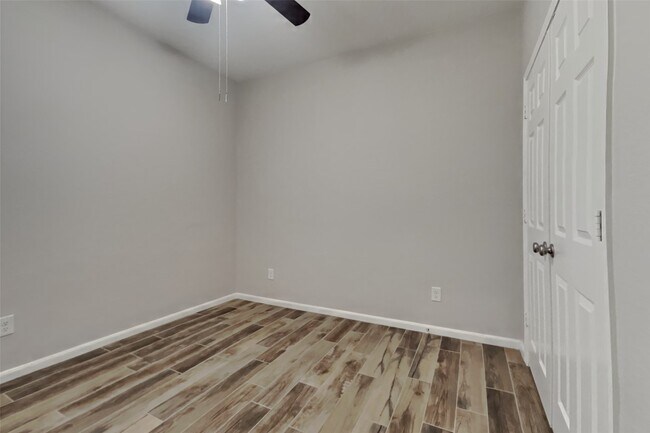 Photo - 1910 Elkington Cir