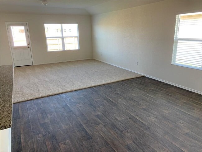 Photo - 14908 Ben Davis Dr