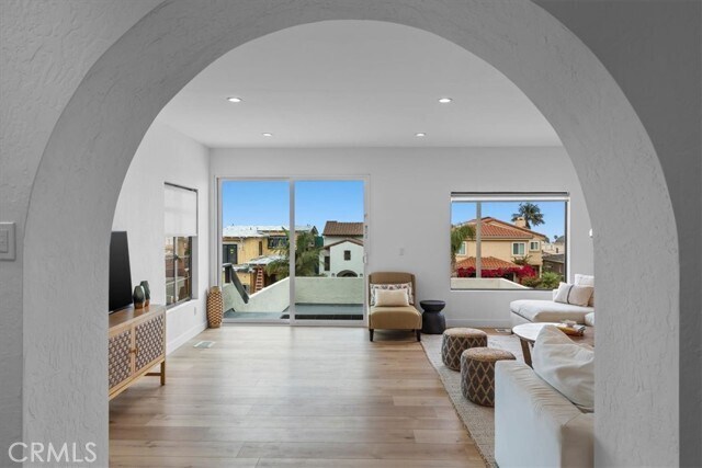 Photo - 512 S Gertruda Ave