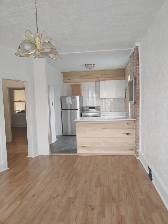 Photo - 4010 Butler St Unidad 2