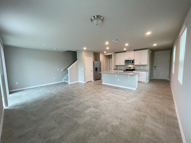 Photo - 798 Legacy Dr