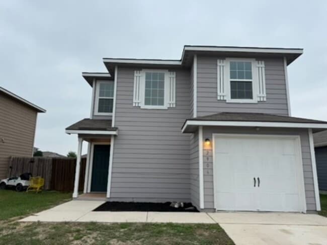 Photo - 3-Bedroom Home in Southeast San Antonio with Spacious Backyard & Open Layout