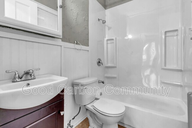 Photo - 135 Elmwood Ave Unit 7