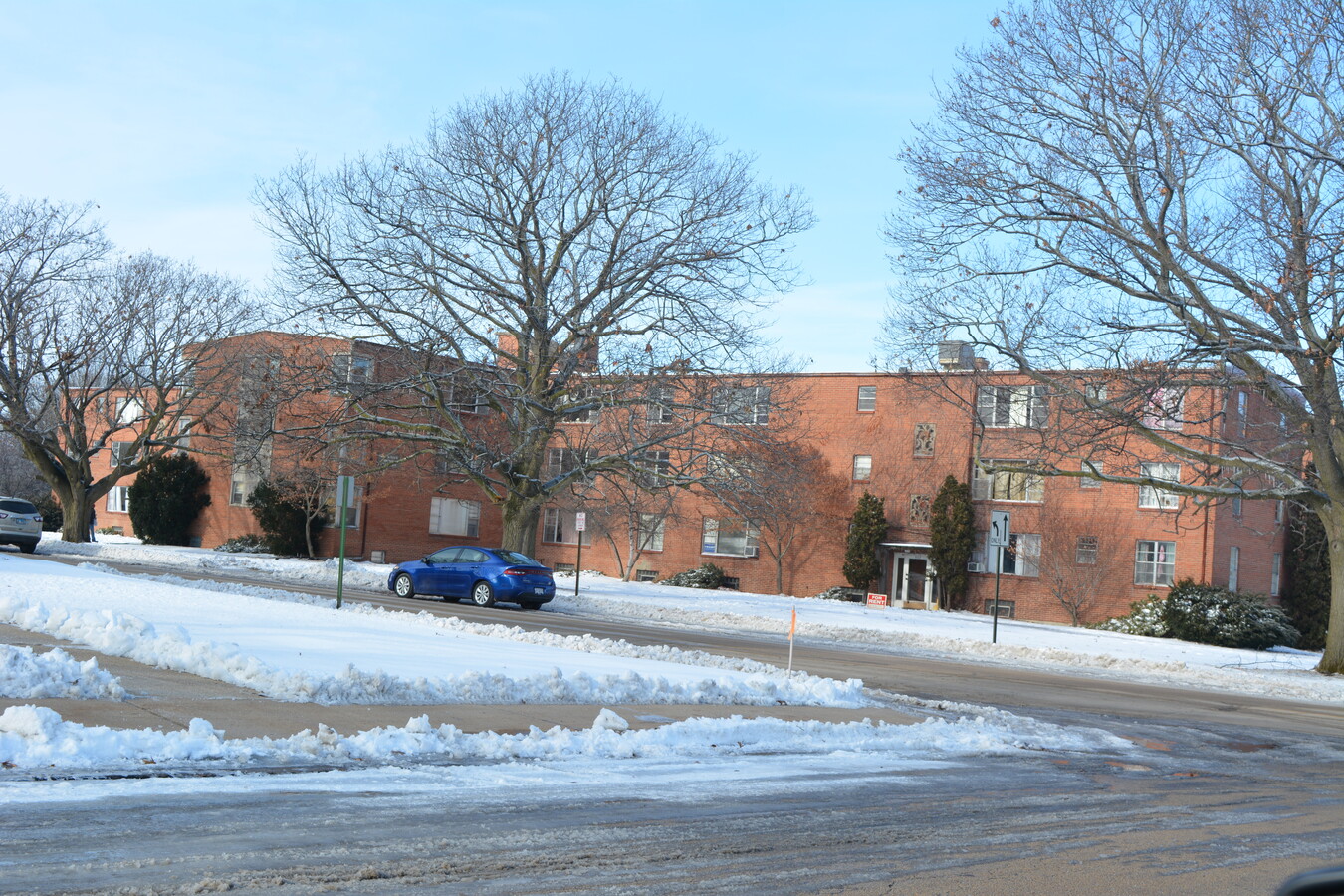 Sterling Manor Apartments - Sterling Manor Apartments