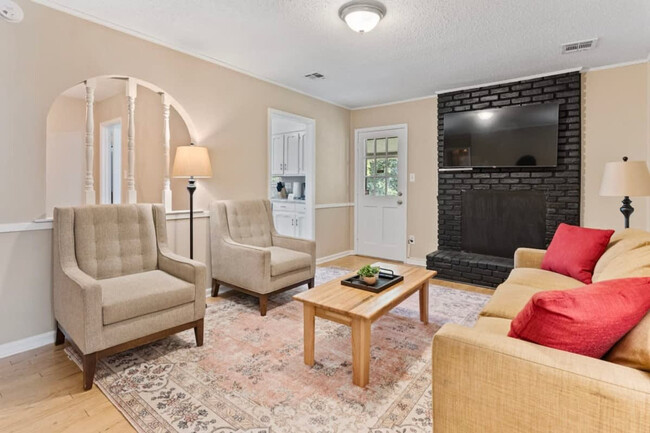Building Photo - 564 Glade Park Loop Rental