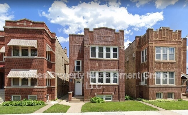 Photo - 4819 N Kenneth Ave Unidad # 1 Rental