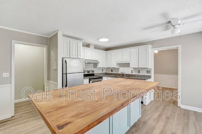 Photo - 2492 Pintail Dr