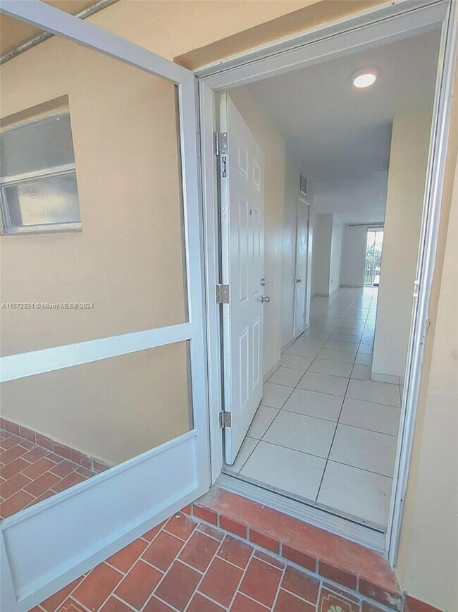 1750 NE 191st St Condo Condo for Rent in North Miami Beach, FL