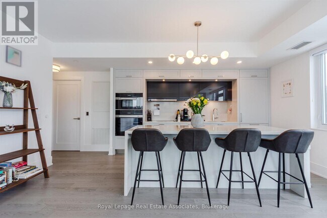 Photo - 259 The Kingsway Unité 219