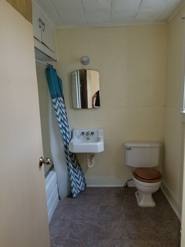 Photo - 706 Fowzer St Unit 706