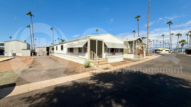 Building Photo - 2701 E Allred Ave Rental