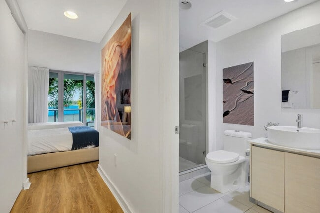 Photo - 2602 E Hallandale Beach Blvd Unidad SI ID1227301P